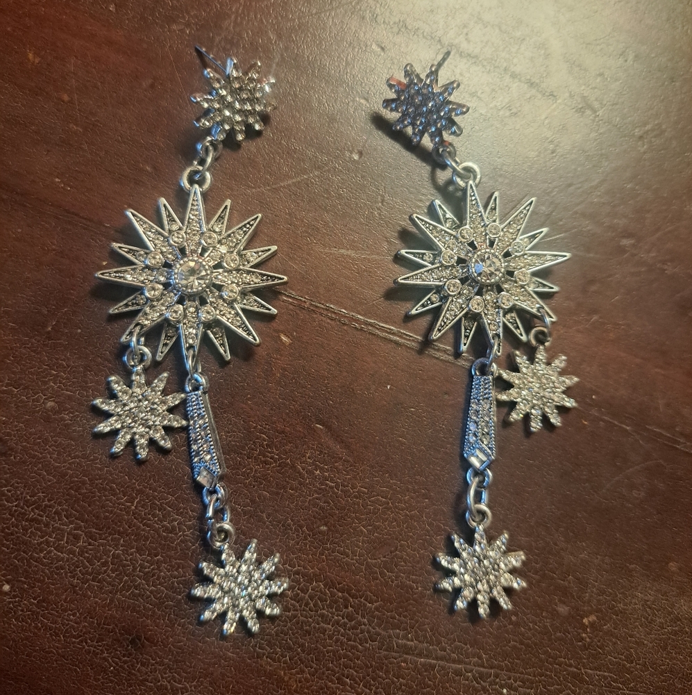 Walmart Star Sparkle earrings